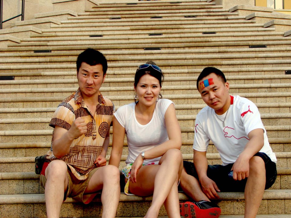 Телевизийн нэвтрүүлгээс  гараагаа эхэлсэн “ТВ Коктейль” -ийн чадварлаг залуус